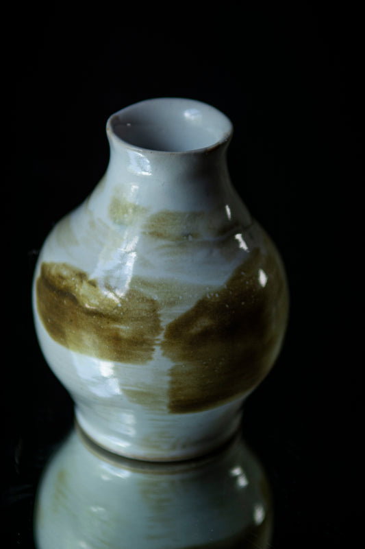Gold brush stroke vase