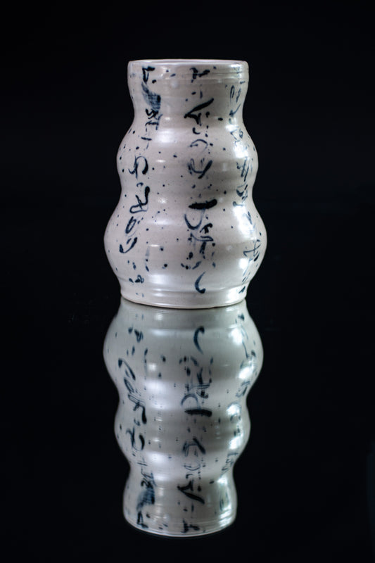 Whispers in clay - large vase