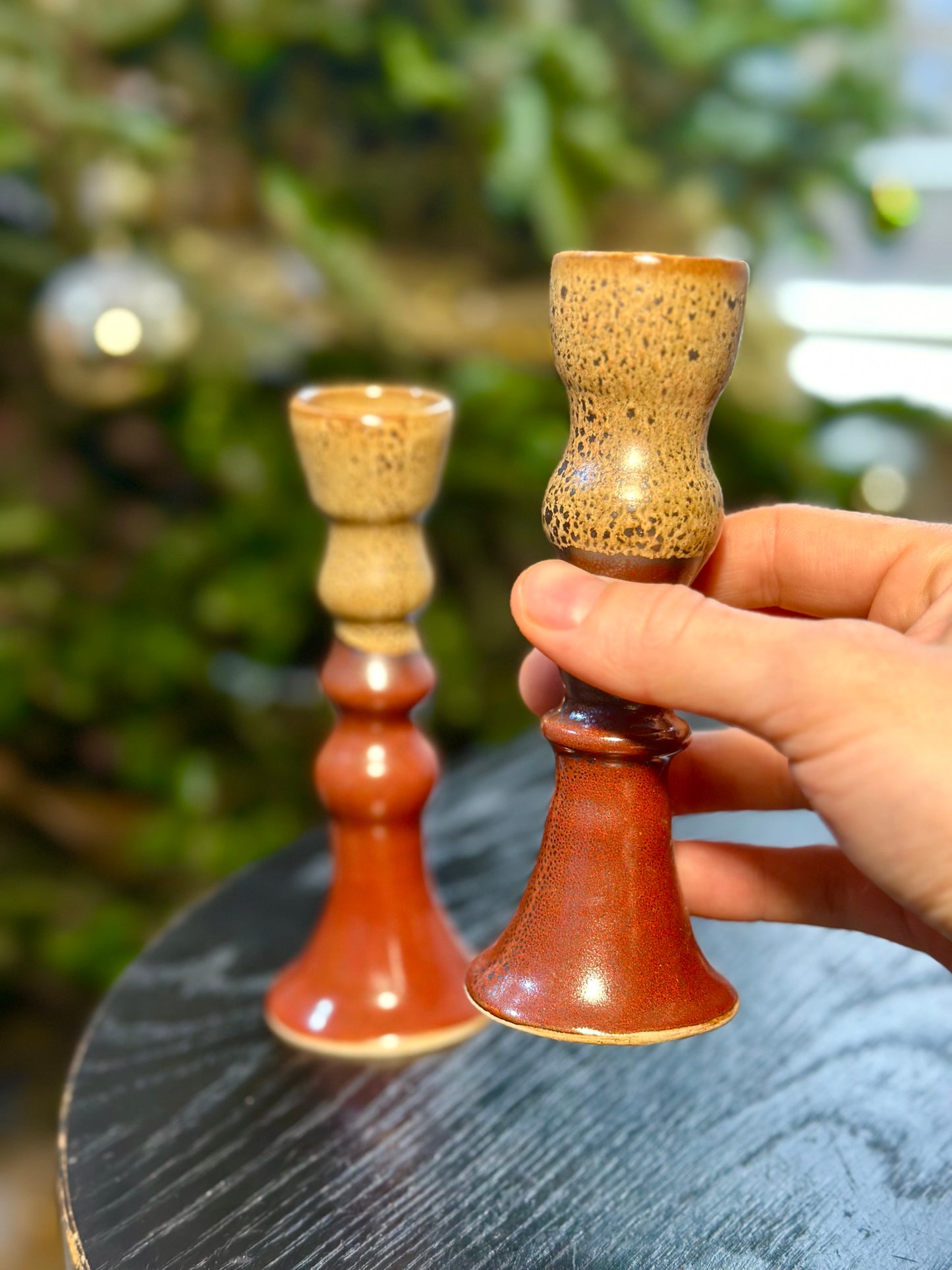 Set of 2 candle holders