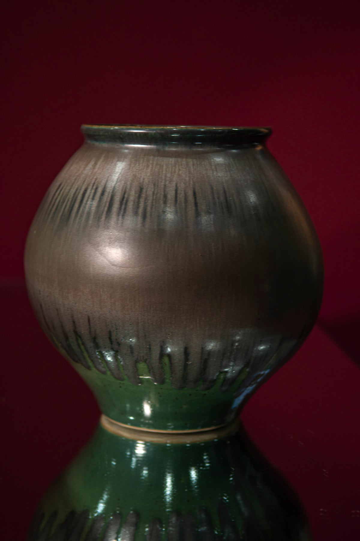 Moon jar moss green