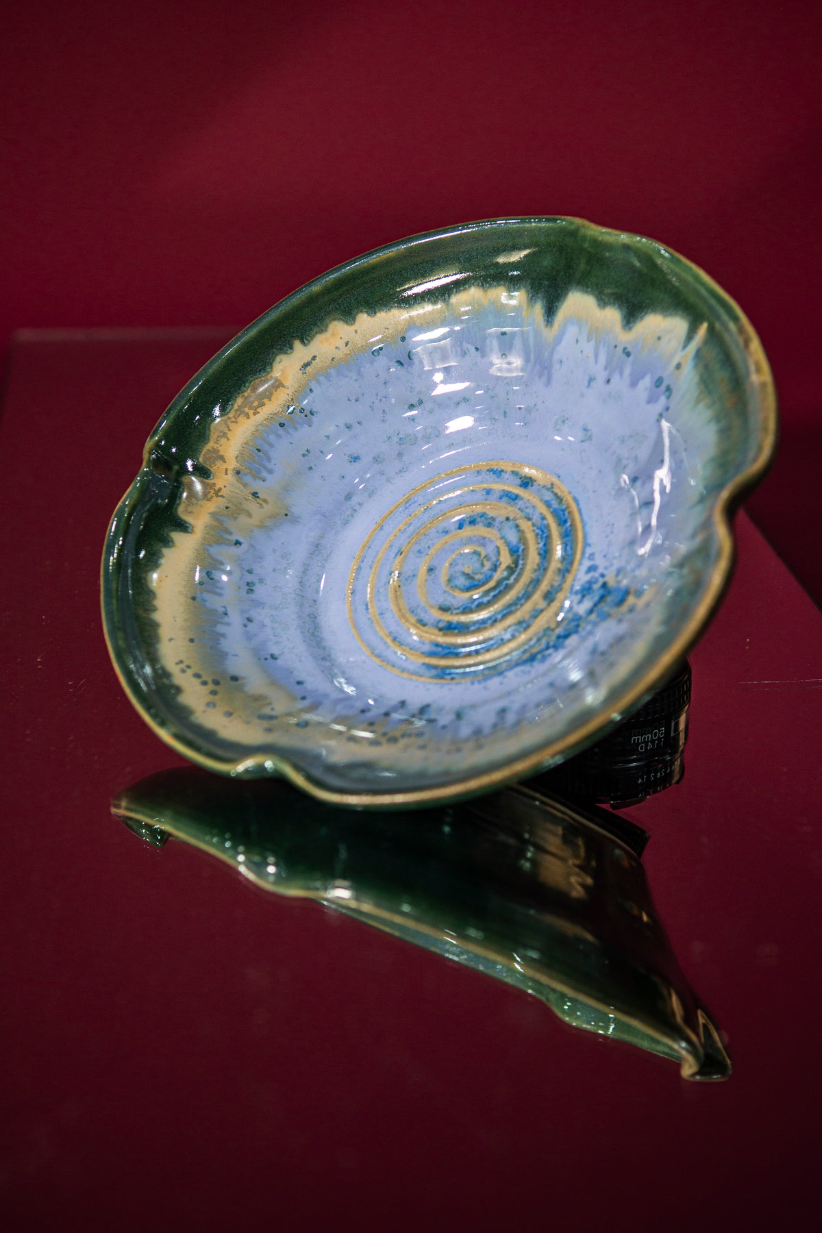 Medium spiral bowl