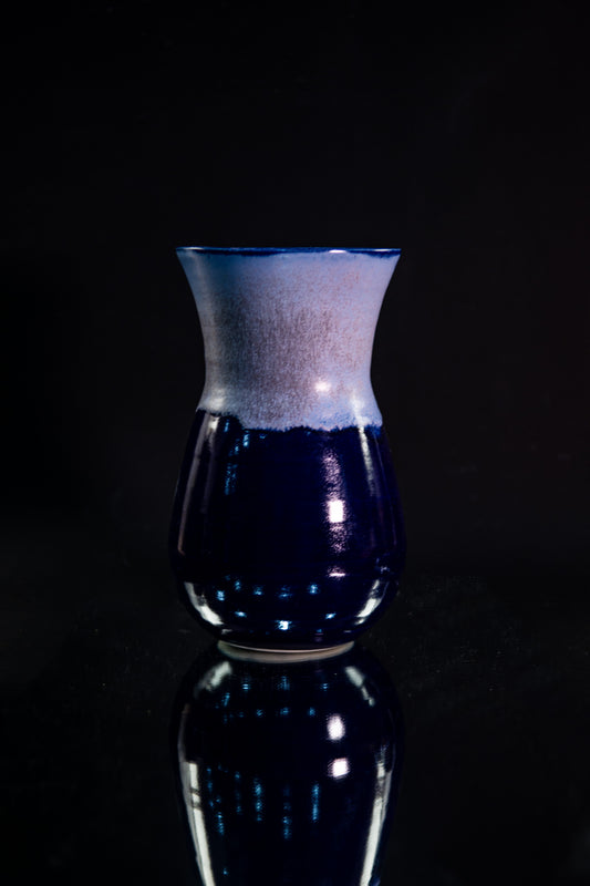 Deep blue crystals XL flower vase