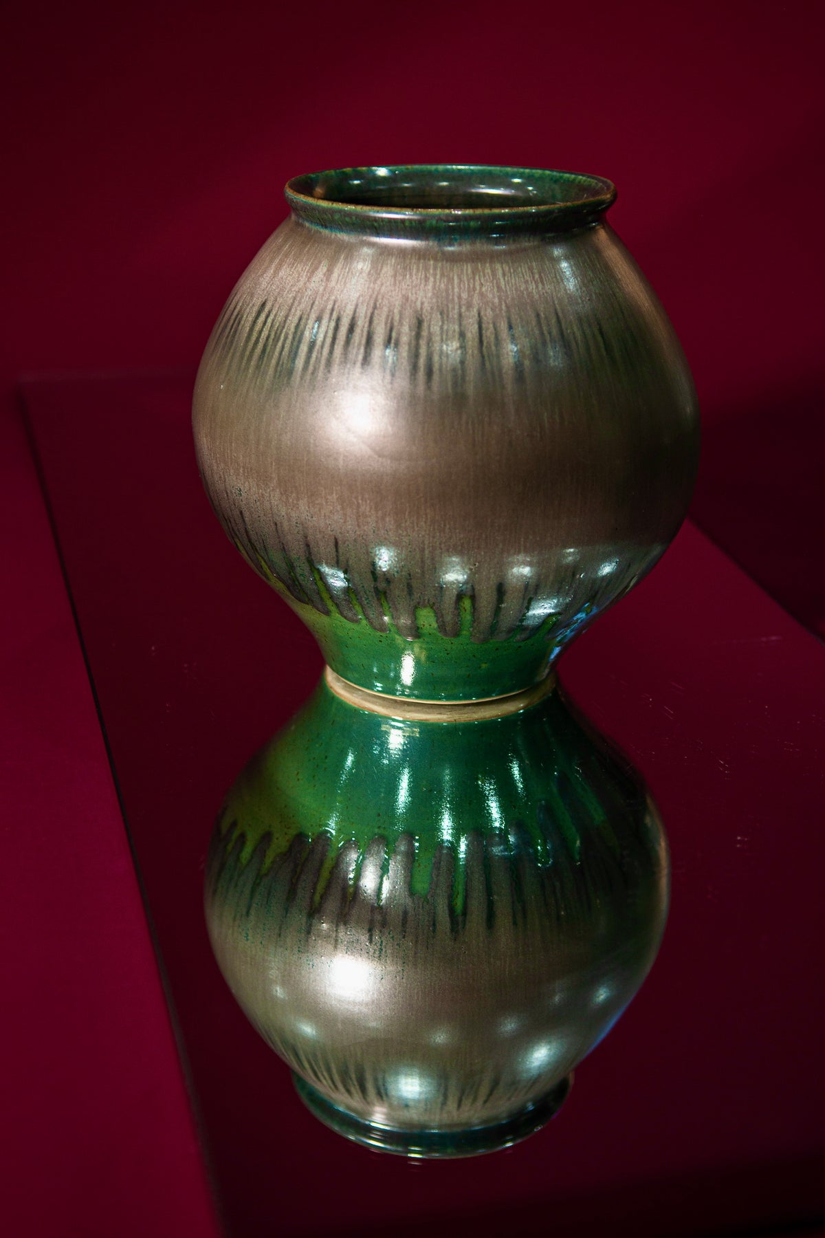 Moon jar moss green